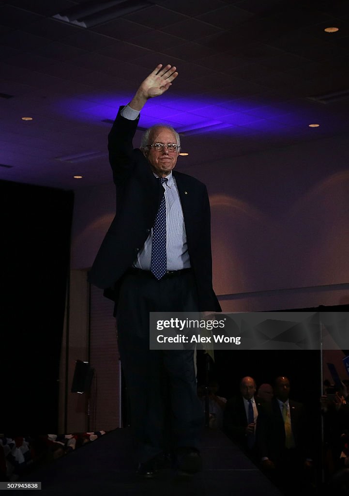 Democratic Presidential Candidate Bernie Sanders Holds Iowa Caucus Night Gathering