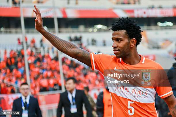 Gil of Shandong Luneng acknowledges the crowd after the 2016 AFC Champions League qualifying match between Shandong Luneng and Mohun Bagan at Jinan...