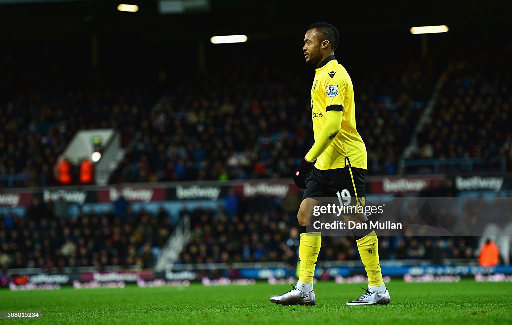 West Ham United v Aston Villa - Premier League