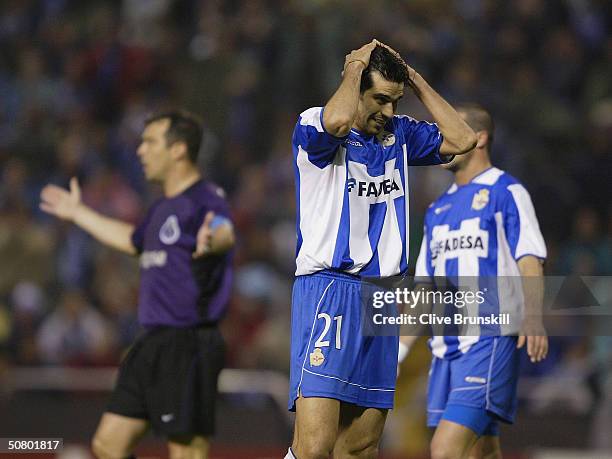 Juan Valeron of Deportivo shows his dismay after a near miss during the UEFA Champions League Semi Final Second Leg match between Deportivo La Coruna...