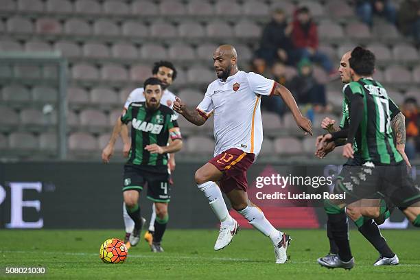 Roma player Maicon during the Serie A match between US Sassuolo Calcio and AS Roma at Mapei Stadium - Citt del Tricolore on February 2, 2016 in...