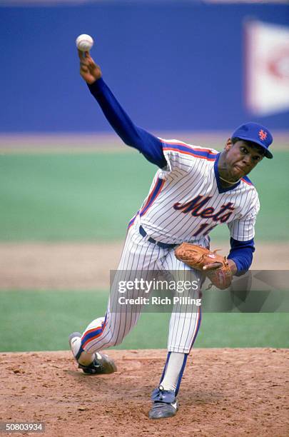 Dwight Doc Gooden of the New York Mets pitches during a 1984 season  News Photo - Getty Images