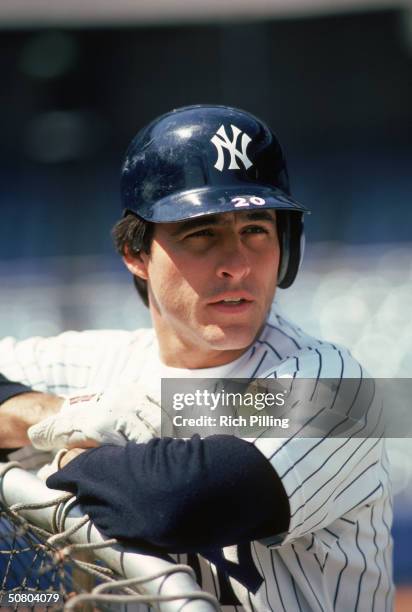 Bucky Dent of the New York Yankees poses for a 1982 season portrait.