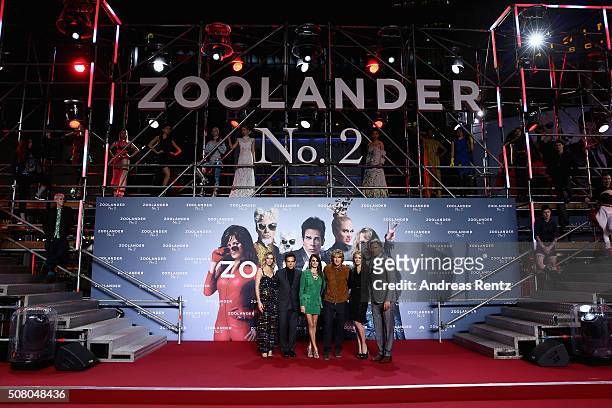 Actors Kristen Wiig, Ben Stiller, Penelope Cruz, Owen Wilson and Will Ferrell attend the Berlin fan screening of the Paramount Pictures film...
