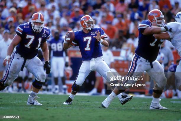 Quarterback Danny Wuerffel of the Florida Gators readies to throw during a game against the Kentucky Wildcats on September 28, 1996 at Ben Hill...