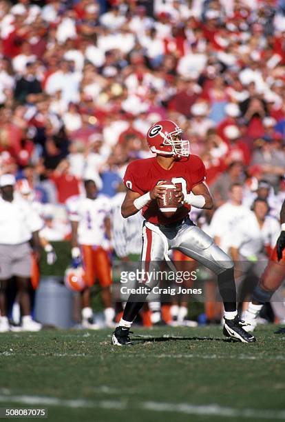 Quarterback Hines Ward of the Georgia Bulldogs readies to throw the ball during the game against the Florida Gators on October 28, 1995 at Sanford...