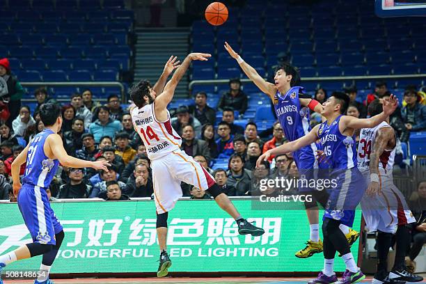 Samad Nikkhah Bahrami of Zhejiang Golden Bulls shoots the ball during the 37th round of the Chinese Basketball Association 15/16 game between...