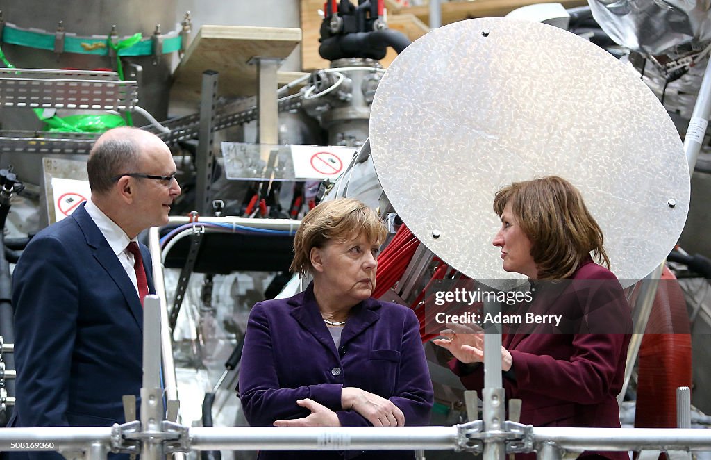 Merkel Visits Wendelstein 7-X Nuclear Fusion Reactor