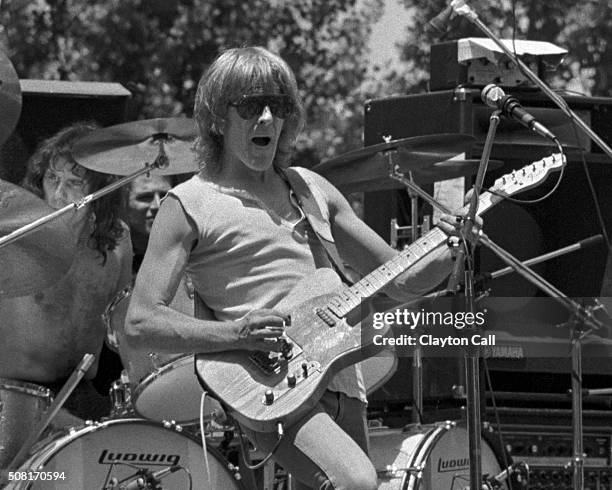 Paul Kantner performs at a free concert with Jefferson Starship at Vaillancourt Plaza in San Francisco In October 1979. : Aynsley Dunbar, Paul...