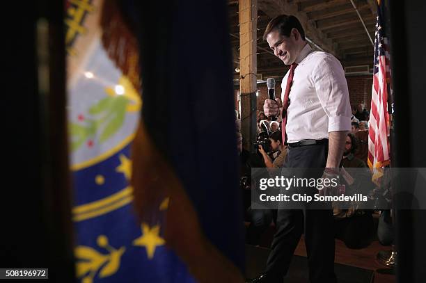 Republican presidential candidate Sen. Marco Rubio holds a campaign town hall event at the Belknap Mill February 3, 2016 in Laconia, New Hampshire....