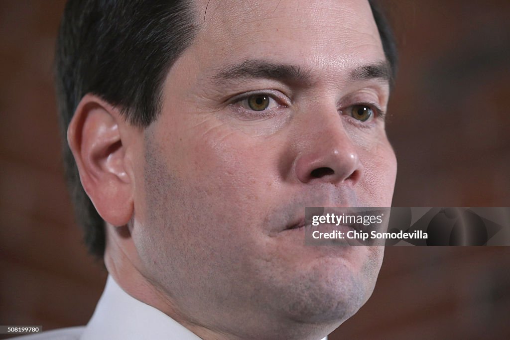 Republican Presidential Candidate Sen. Marco Rubio (R-FL) Campaigns In New Hampshire