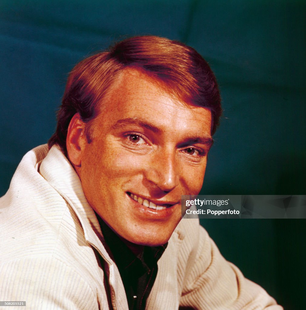 Ilfield English born singer Frank Ifield in 1965. News Photo - Getty Images