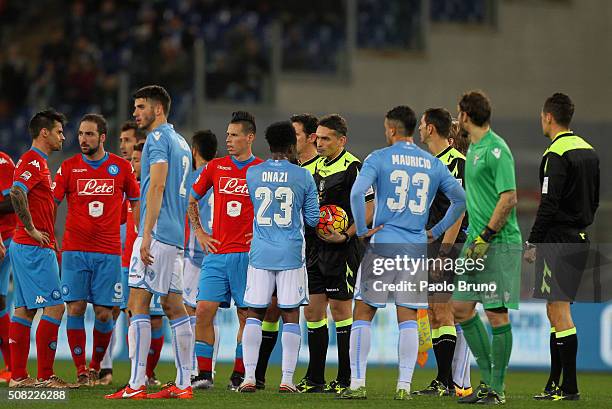 The referee Massimiliano Irrati suspends temporarily the match for racist slogans during the Serie A match between SS Lazio and SSC Napoli at Stadio...