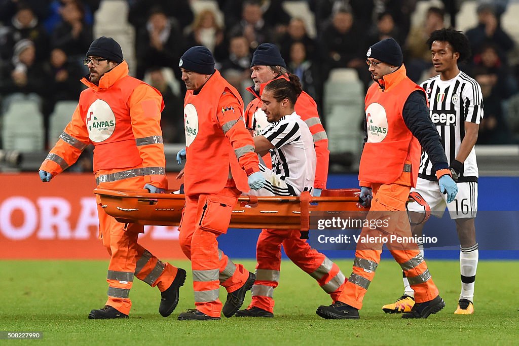 Juventus FC v Genoa CFC - Serie A