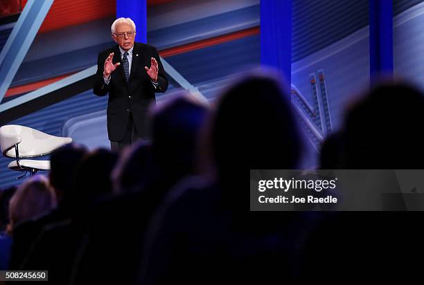 Democratic Presidential candidates Sen. Bernie Sanders speaks during a CNN and the New Hampshire Democratic Party hosted Democratic Presidential Town...