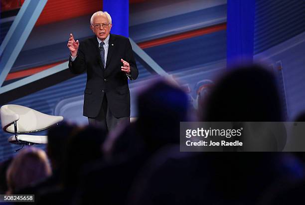 Democratic Presidential candidates Sen. Bernie Sanders speaks during a CNN and the New Hampshire Democratic Party hosted Democratic Presidential Town...