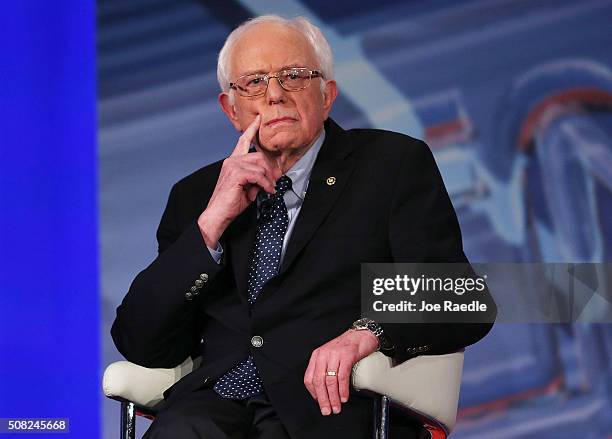 Democratic Presidential candidates Sen. Bernie Sanders looks on during a CNN and the New Hampshire Democratic Party hosted Democratic Presidential...