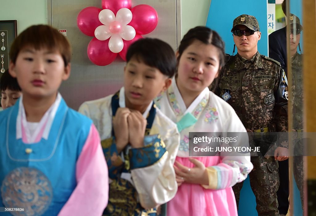 SKOREA-NKOREA-DMZ-EDUCATION