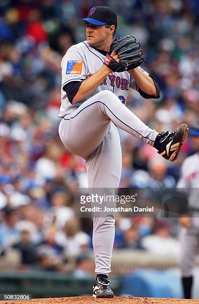 Pitcher Al Leiter of the New York Mets on the mound during the game against the Chicago Cubs on April 25, 2004 at Wrigley Field in Chicago, Illinois....