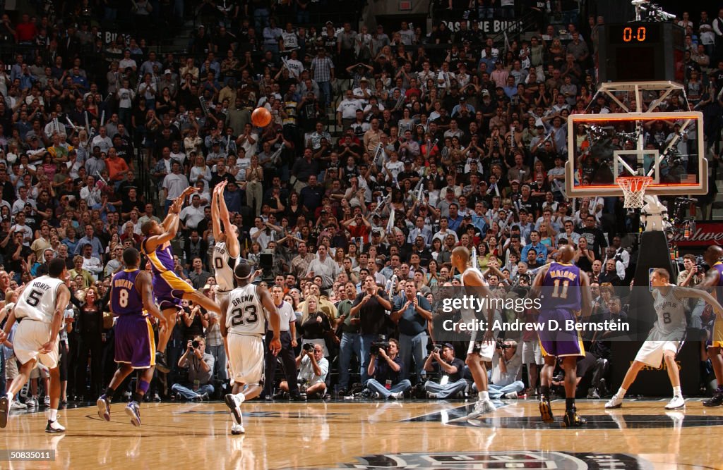 Lakers v Spurs