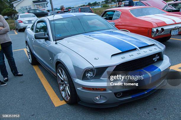 ford shelby gt500kr - ford mustang shelby gt500 stock-fotos und bilder