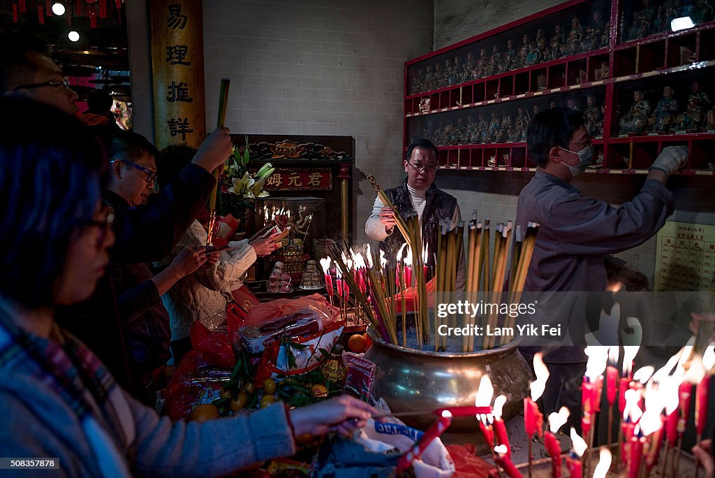 Preparing For Chinese New Year in Hong Kong