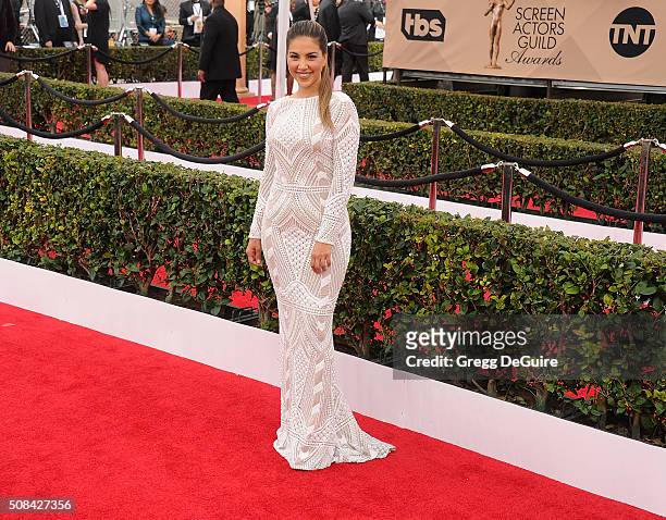 Personality Liz Hernandez arrives at the 22nd Annual Screen Actors Guild Awards at The Shrine Auditorium on January 30, 2016 in Los Angeles,...