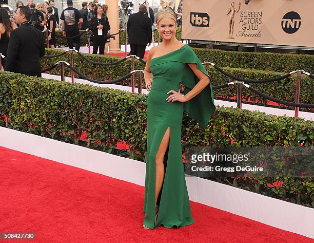 Personality Nancy O'Dell arrives at the 22nd Annual Screen Actors Guild Awards at The Shrine Auditorium on January 30, 2016 in Los Angeles,...
