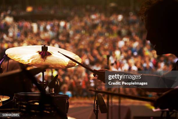 tomar para o palco - baterista imagens e fotografias de stock