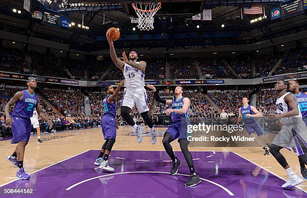 DeMarcus Cousins of the Sacramento Kings shoots a layup against Frank Kaminsky of the Charlotte Hornets on January 25, 2016 at Sleep Train Arena in...