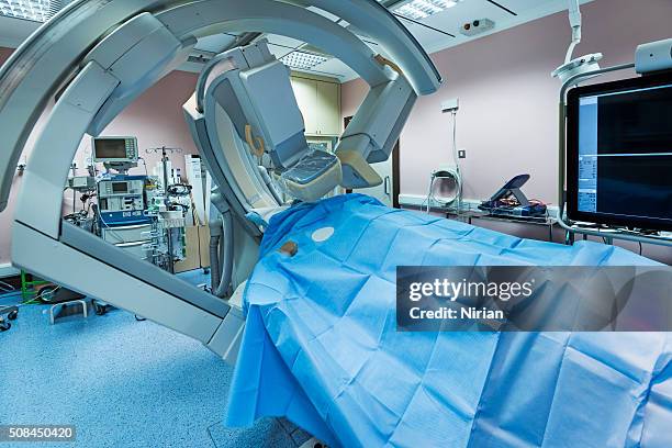 angiography coronário - arteriograma - fotografias e filmes do acervo
