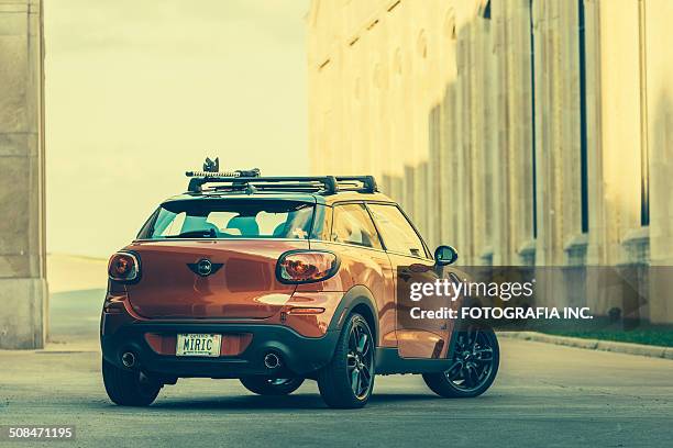 Mini Car Rear 159 Rear Suv Window Stock Photos, High-Res Pictures, and Images - Getty ...