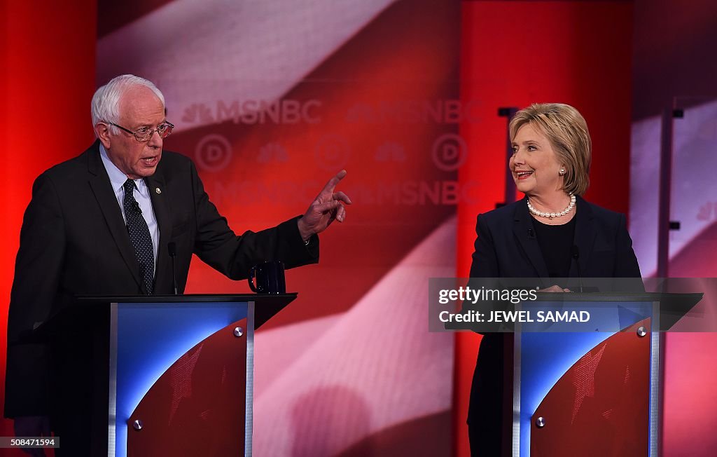 US-VOTE-DEMOCRATS-DEBATE