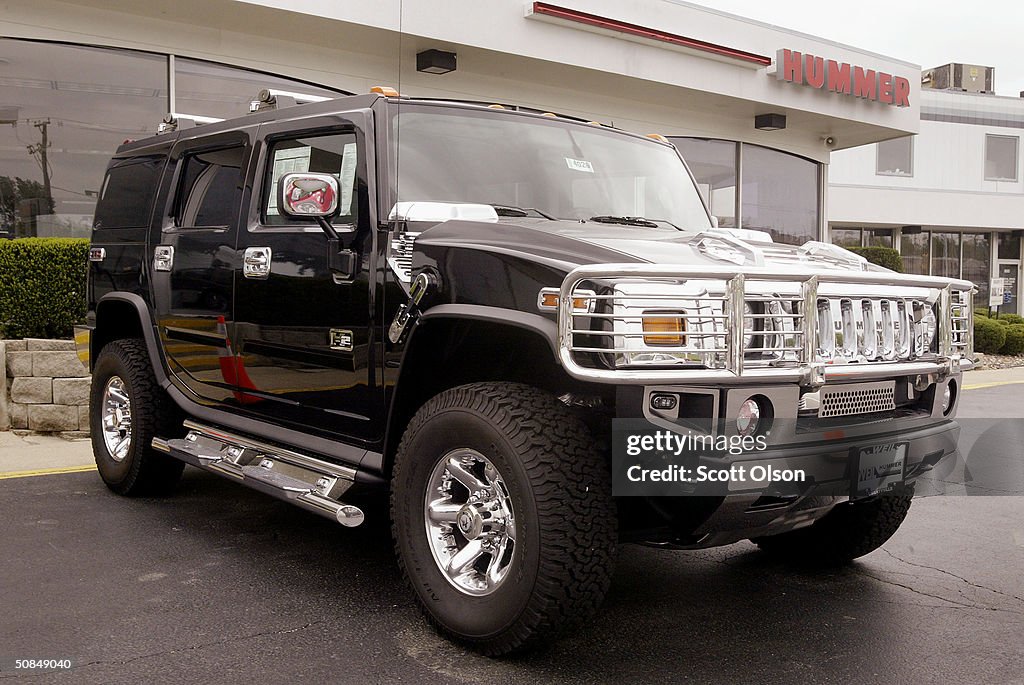 a-hummer-h2-sits-on-the-lot-of-weil-hummer-may-17-2004-in