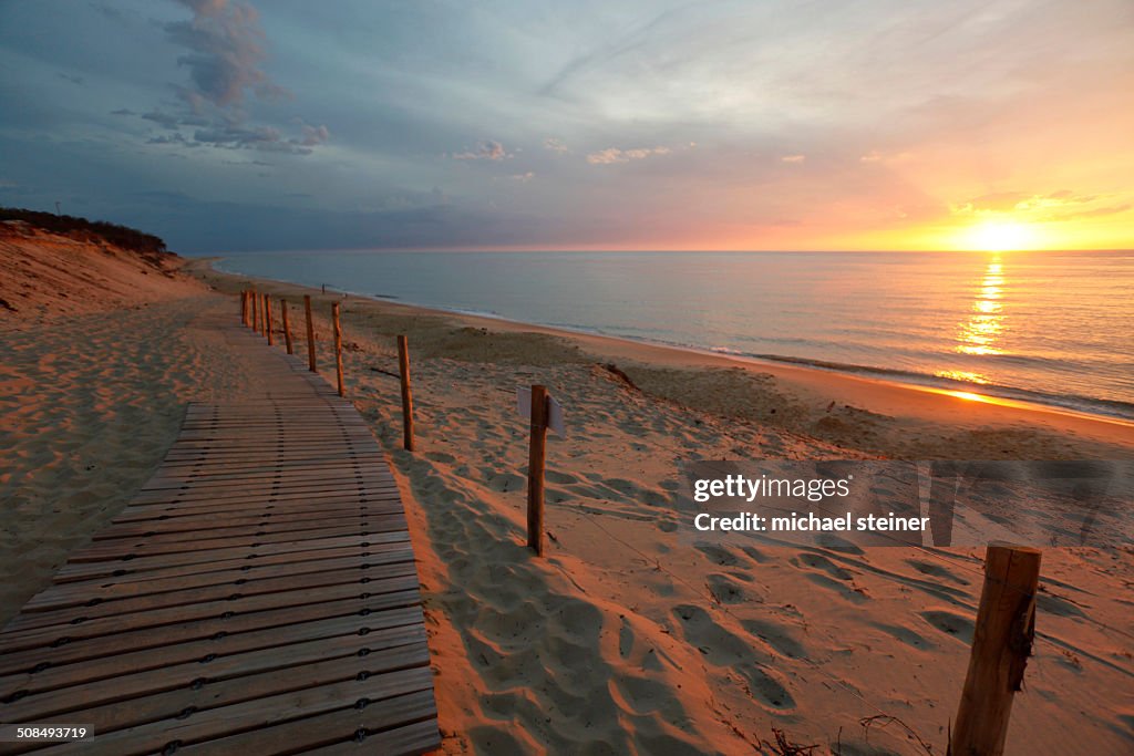 Evening on the beach in Arcachon, boardwalk, disabled access to the beach, France, Europe, Atlantic Coast