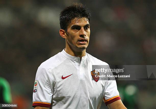 Diego Perotti of AS Roma looks on during the Serie A match between US Sassuolo Calcio and AS Roma at Mapei Stadium - Città del Tricolore on February...