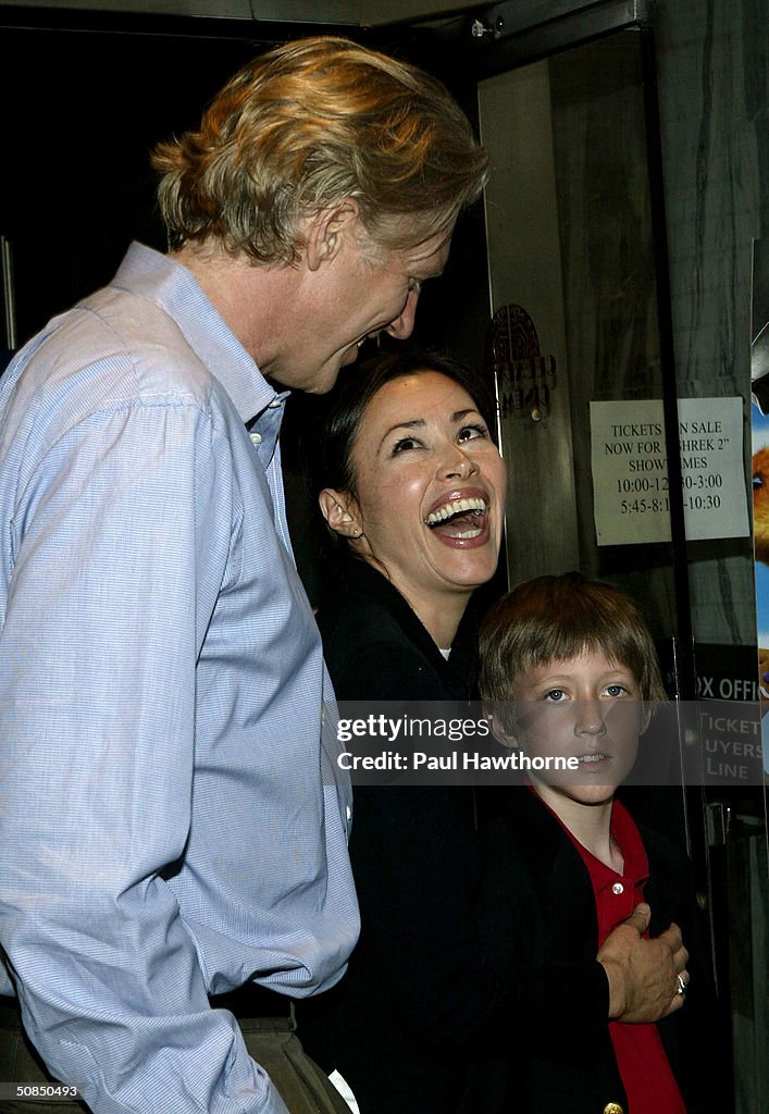 NBC "Today" show anchor Ann Curry with her husband Brian Ross and son