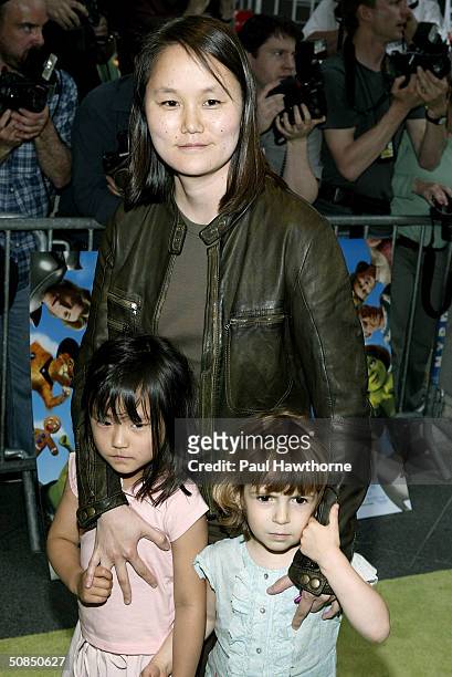 Soon-Yi Previn attends the screening of "Shrek 2" at the Beekman Theatre May 17, 2004 in New York City.