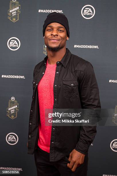 Pittsburgh Steelers running back Le'Veon Bell arrives Madden Bowl XXII at Nob Hill Masonic Center on February 4, 2016 in San Francisco, California.