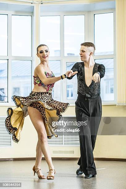 fotos e imágenes de Cha Cha Cha - Getty Images fotos e imágenes de Cha Cha Cha - Getty Images