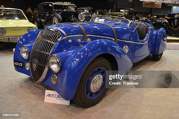 41 Peugeot 402 Stock Photos and High-Res Images - Getty Images
