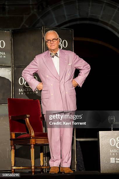Manolo Blahnik attends the conference 'Fleeting Gestures and Obsessions' during the Barcelona 080 Fashion Week Autumn/Winter 2016/2017 on February 5,...