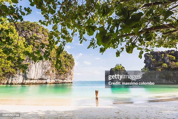 travel like a local - thailand beach stock-fotos und bilder