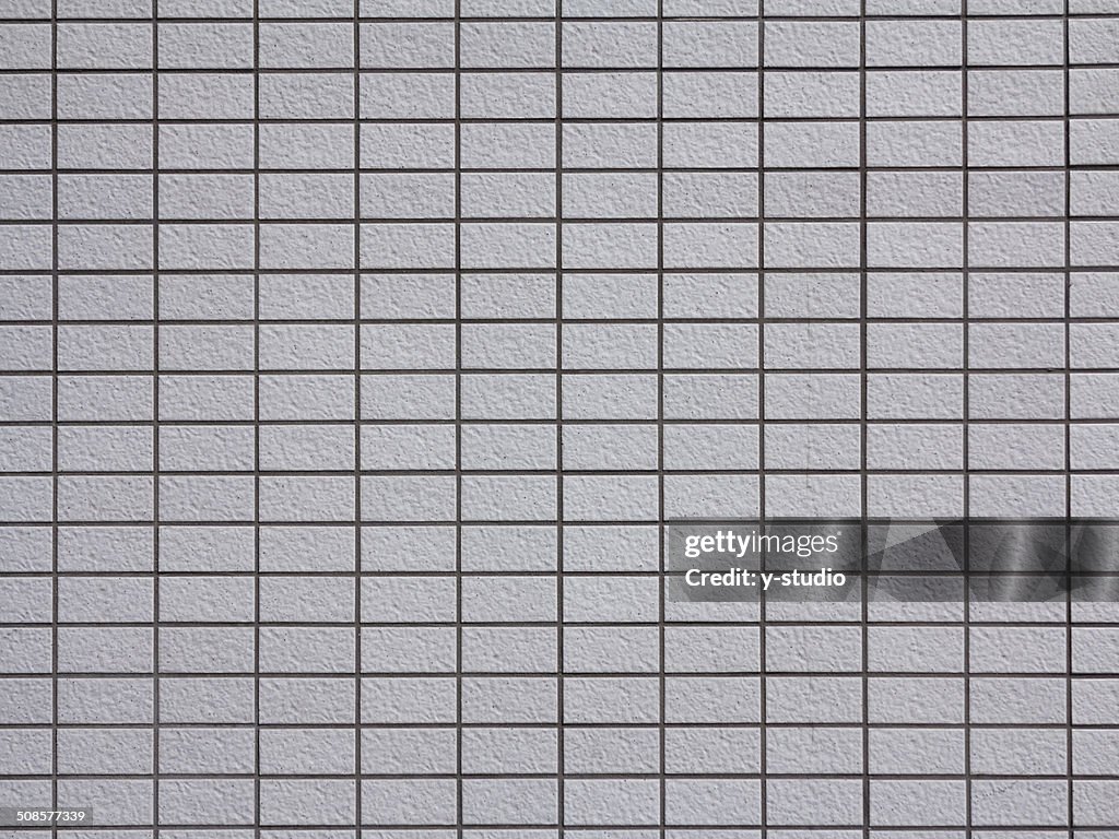 Tile wall