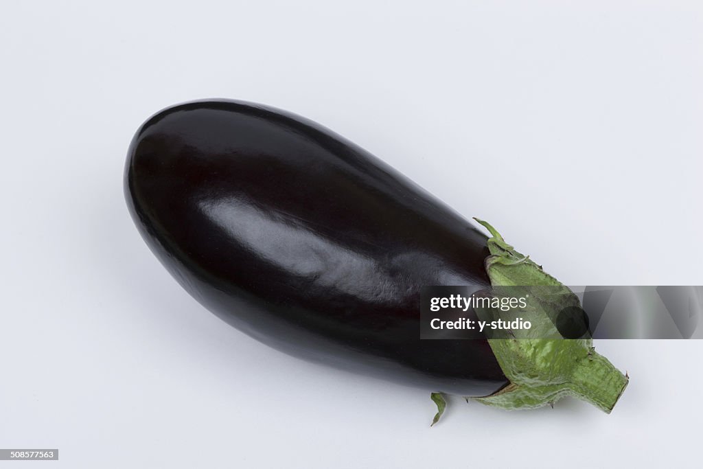 Aubergine