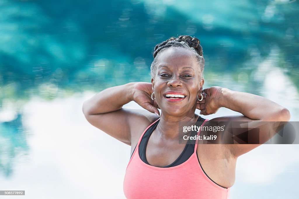 Gesicht von glückliche ältere afroamerikanische Frau