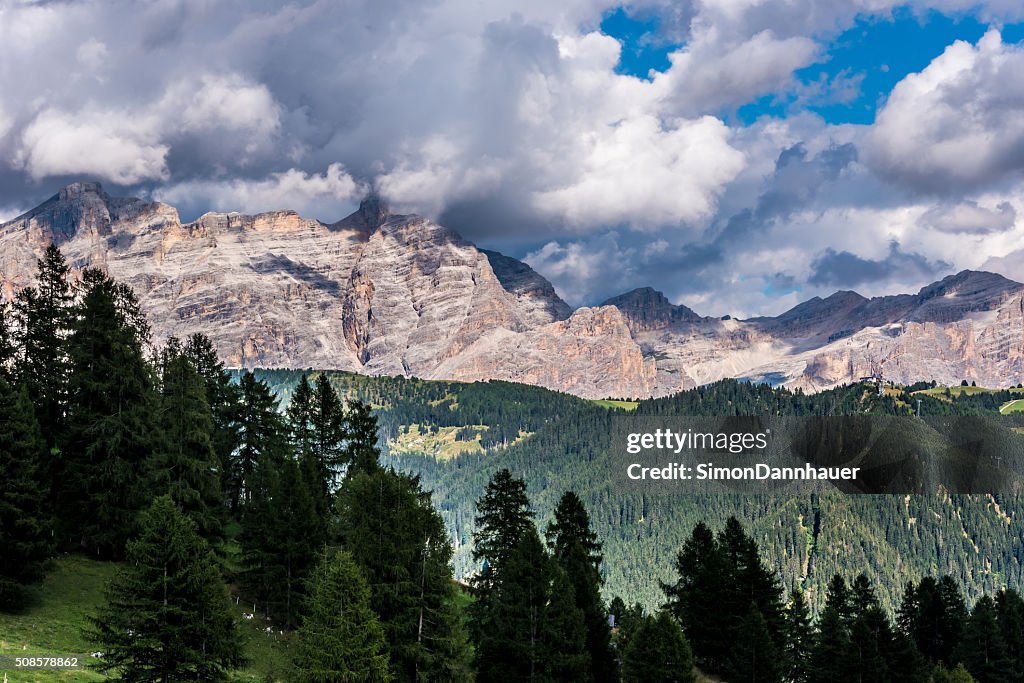 Dolomiten, Italien-Berge der Passo Sella