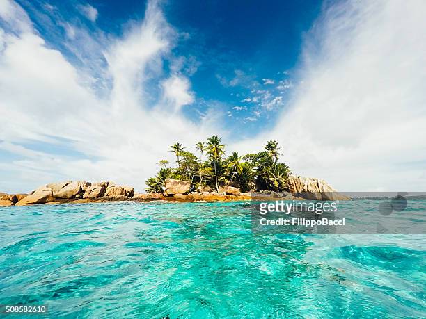 st. pierre island-seychelles - seychellen stock-fotos und bilder