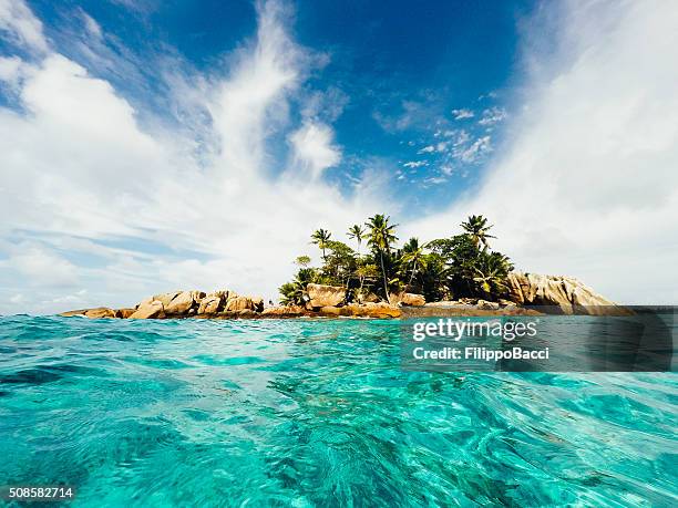 サンピエール島 seychelles ） - 無人島 ストックフォトと画像