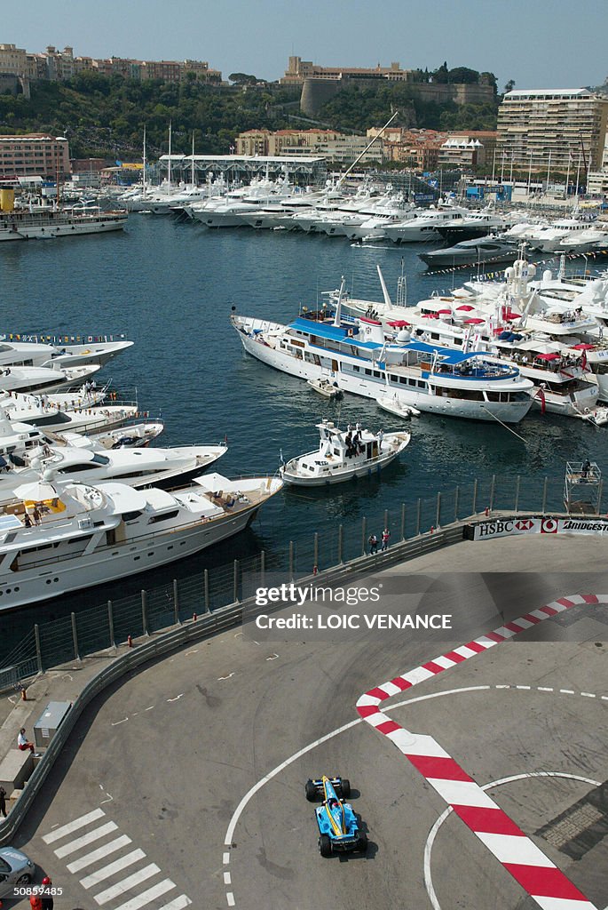 Italian Renault driver Jarno Trulli stee